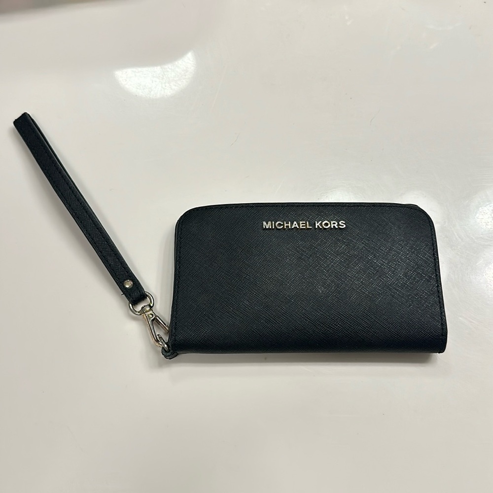 Michael Kors Wristlet